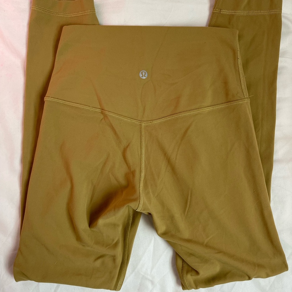 soft lululemon leggingss